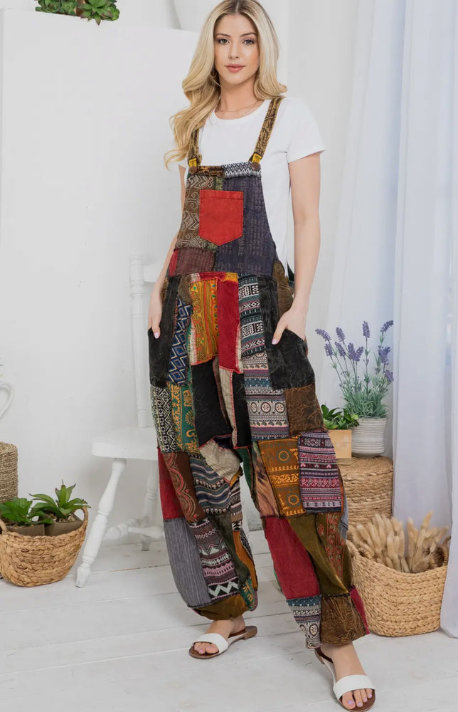 
                  
                    Load image into Gallery viewer, The creative Jumpsuit (Handmade)
                  
                