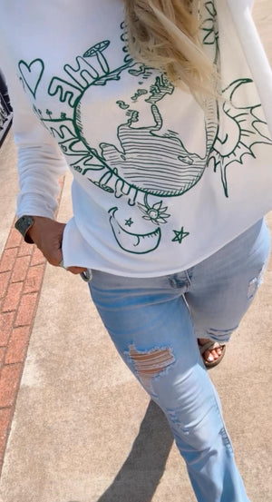 
                  
                    Load image into Gallery viewer, Save The Earth Pullover
                  
                