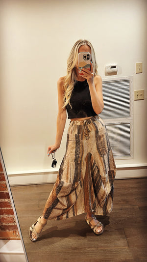 
                  
                    Load image into Gallery viewer, Evening Hues Skirt
                  
                