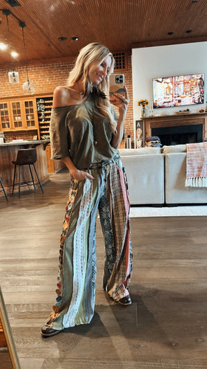 
                  
                    Load image into Gallery viewer, Bet Your Button Pants
                  
                