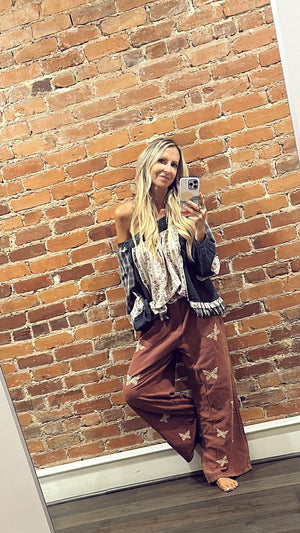 
                  
                    Load image into Gallery viewer, Sweet On You Butterfly Pants
                  
                