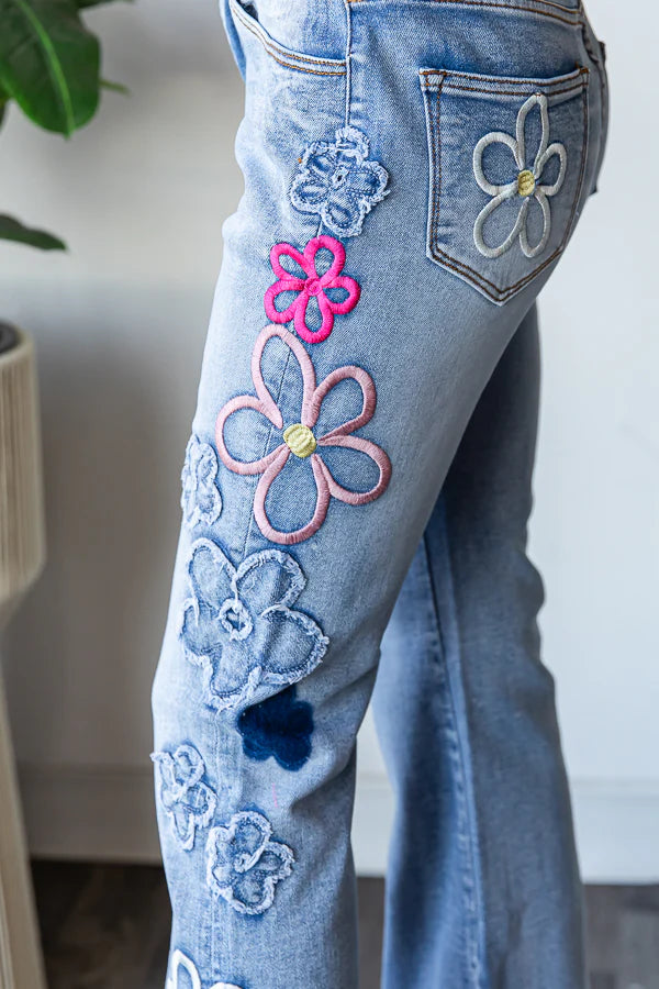 
                  
                    Load image into Gallery viewer, Driftwood Floral Embroidered Jeans
                  
                
