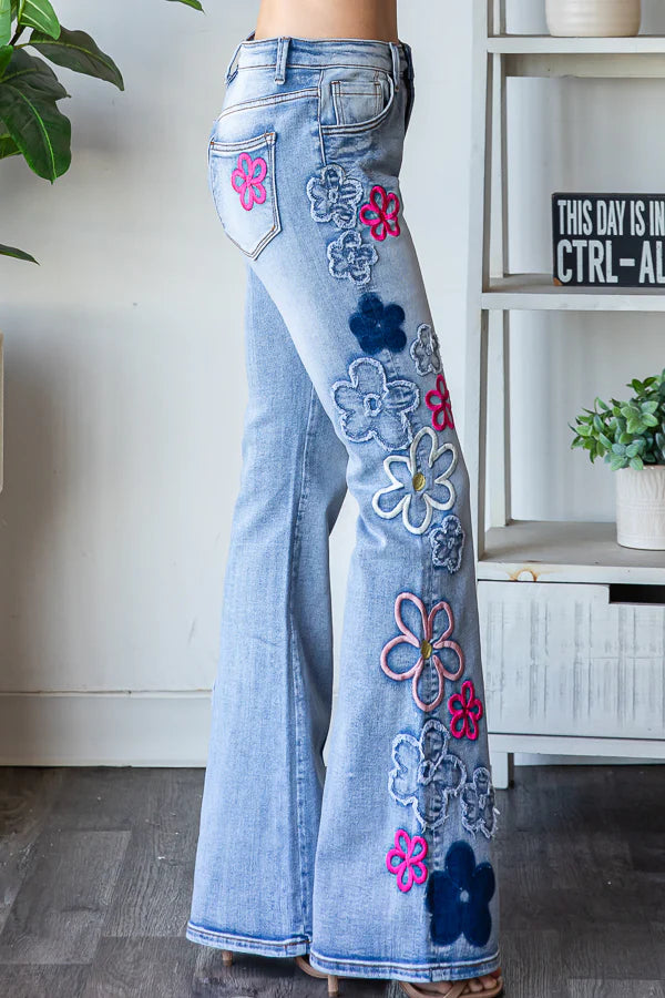 
                  
                    Load image into Gallery viewer, Driftwood Floral Embroidered Jeans
                  
                