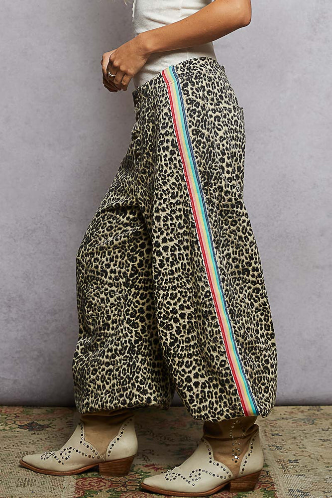 
                  
                    Load image into Gallery viewer, Black Leopard Pants
                  
                