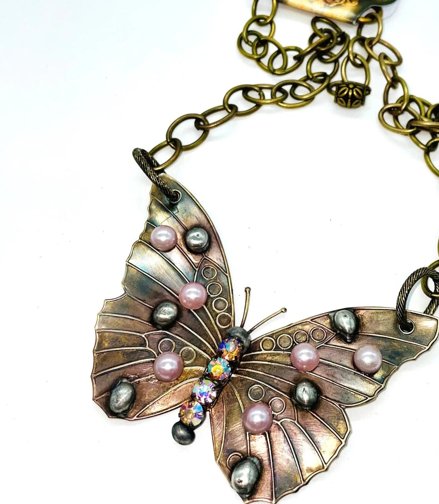 Butterfly Feelings Necklace