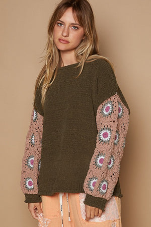 
                  
                    Load image into Gallery viewer, Flower Patch Sweater
                  
                