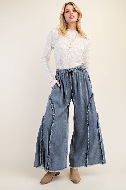 
                  
                    Load image into Gallery viewer, So Charming Wide Leg Fringe Pants (Charcoal)
                  
                