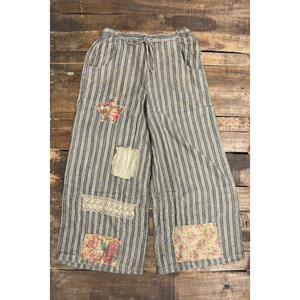 
                  
                    Load image into Gallery viewer, Lined Up Trouser Pants
                  
                