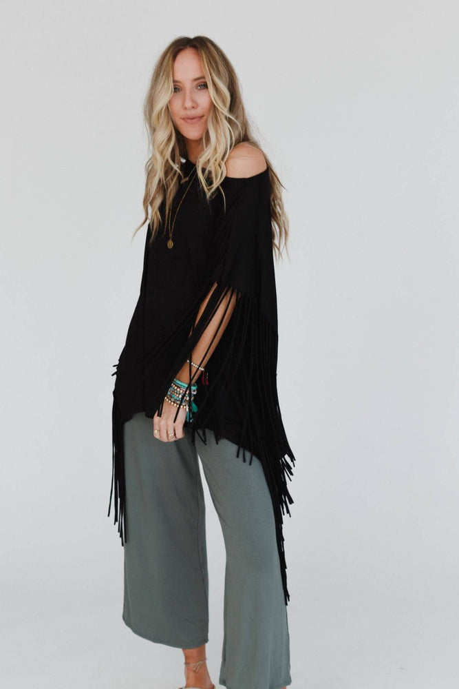 
                  
                    Load image into Gallery viewer, Showstopper Fringe Top
                  
                