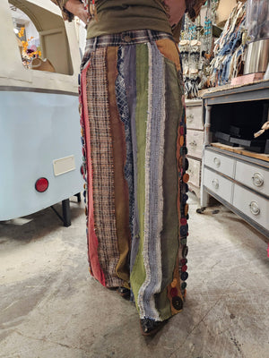 
                  
                    Load image into Gallery viewer, Bet Your Button Pants
                  
                