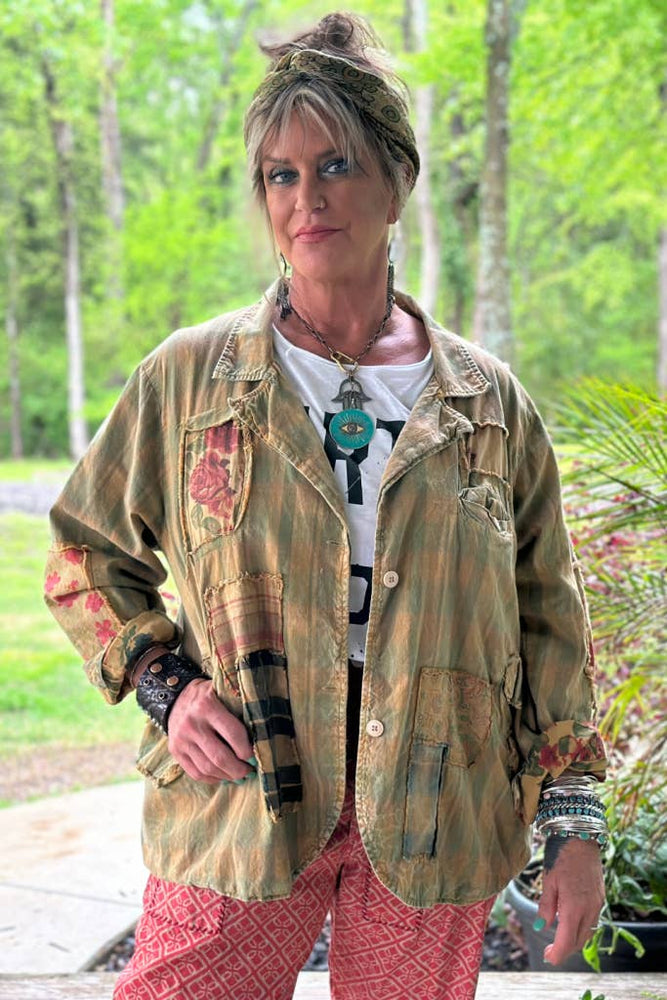 
                  
                    Load image into Gallery viewer, Dreamy Garden Reversible Jacket
                  
                