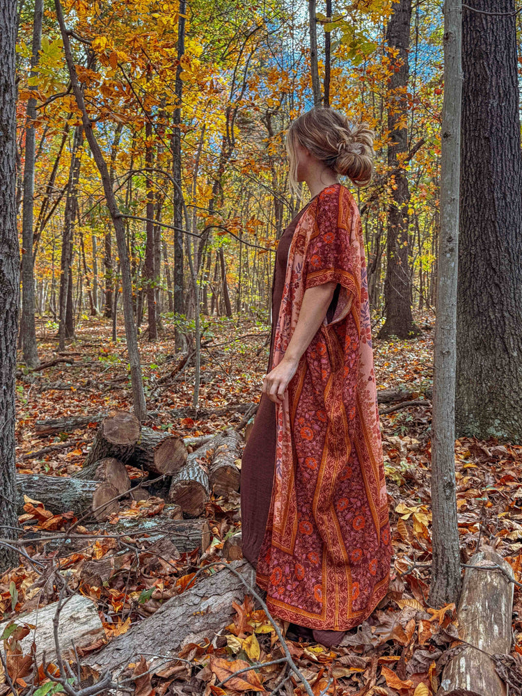 
                  
                    Load image into Gallery viewer, Honey Flax Floral Duster
                  
                