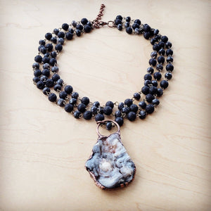 
                  
                    Load image into Gallery viewer, Labradorite Triple Strand Collar Necklace &amp;amp; Natural Agate Pendant
                  
                