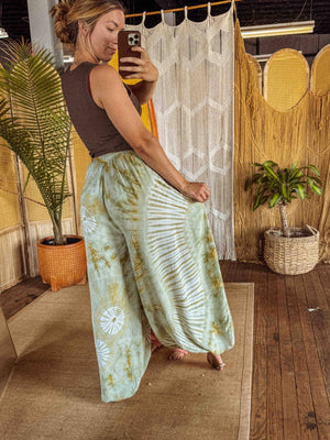 
                  
                    Load image into Gallery viewer, Earthy + Colorful Yoga Pants
                  
                
