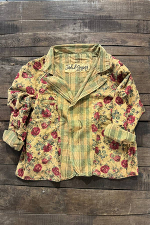 
                  
                    Load image into Gallery viewer, Dreamy Garden Reversible Jacket
                  
                
