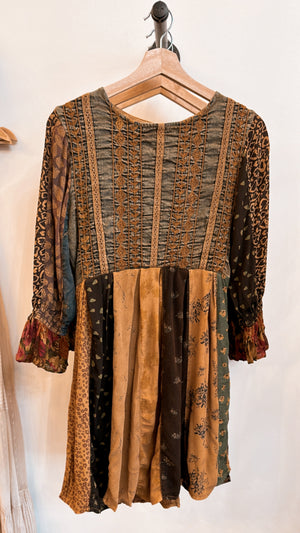 
                  
                    Load image into Gallery viewer, Delilah Embroidered Tunic (or dress)
                  
                