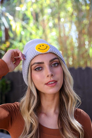 
                  
                    Load image into Gallery viewer, Smiley Face Beanie
                  
                
